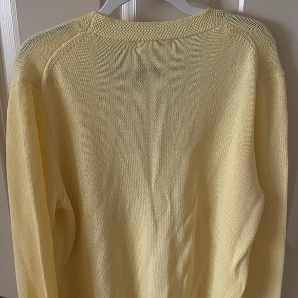 Max Studio Women’s Yellow V-Neck Cardigan Size M EUC - Picture 13 of 14